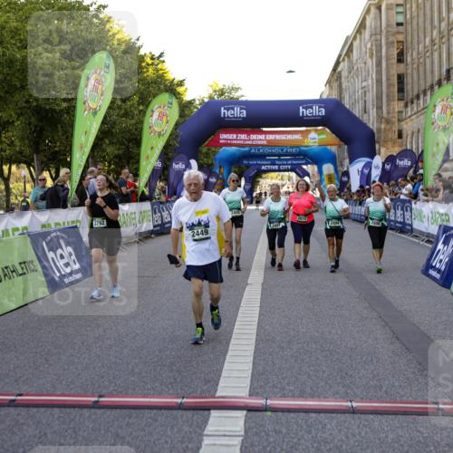 01.09.2024 - BARMER Alsterlauf Kathrin Stürmer Photography http://msf.ph/oto/6972958 01.09.2024 10:29:54 Ziel 2449, 2804, 2805, 2806, 2807, 2812, 3792 meine-sportfotos.de