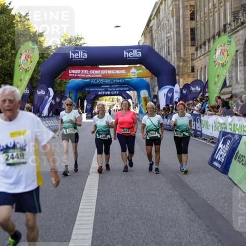 01.09.2024 - BARMER Alsterlauf Kathrin Stürmer Photography http://msf.ph/oto/6972965 01.09.2024 10:29:55 Ziel 2449, 2804, 2805, 2806, 2807, 2812, 3792 meine-sportfotos.de
