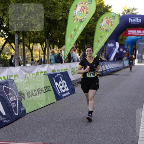 01.09.2024 - BARMER Alsterlauf Kathrin Stürmer Photography http://msf.ph/oto/6972983 01.09.2024 10:30:26 Ziel 2646, 3920, 4679 meine-sportfotos.de