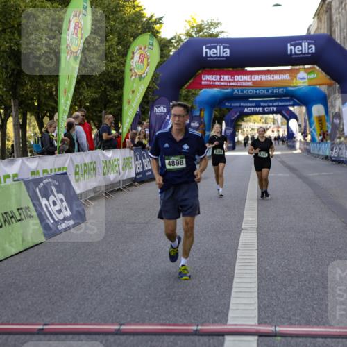 01.09.2024 - BARMER Alsterlauf Kathrin Stürmer Photography http://msf.ph/oto/6973002 01.09.2024 10:31:01 Ziel 3387, 3388, 4898 meine-sportfotos.de