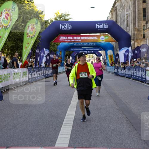 01.09.2024 - BARMER Alsterlauf Kathrin Stürmer Photography http://msf.ph/oto/6973032 01.09.2024 10:31:57 Ziel 3575, 4914, 5103, 8152, 8183 meine-sportfotos.de