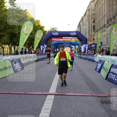 01.09.2024 - BARMER Alsterlauf Kathrin Stürmer Photography http://msf.ph/oto/6973037 01.09.2024 10:31:58 Ziel 3575, 4914, 5103, 8152, 8183 meine-sportfotos.de
