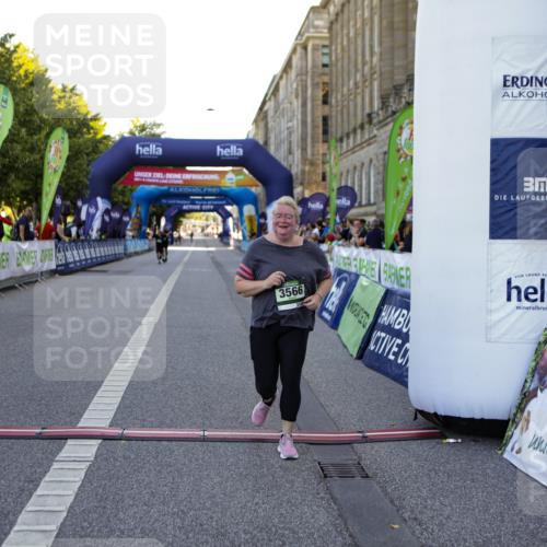 01.09.2024 - BARMER Alsterlauf Kathrin Stürmer Photography http://msf.ph/oto/6973061 01.09.2024 10:32:12 Ziel 3566 meine-sportfotos.de