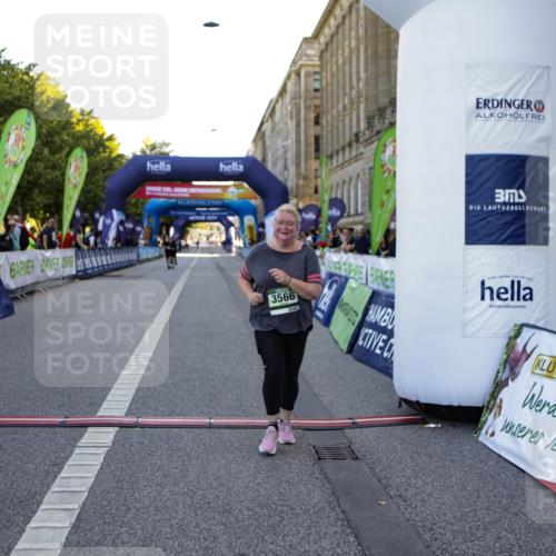 01.09.2024 - BARMER Alsterlauf Kathrin Stürmer Photography http://msf.ph/oto/6973062 01.09.2024 10:32:12 Ziel 3566 meine-sportfotos.de