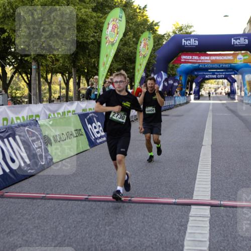 01.09.2024 - BARMER Alsterlauf Kathrin Stürmer Photography http://msf.ph/oto/6973070 01.09.2024 10:32:25 Ziel 2730 meine-sportfotos.de