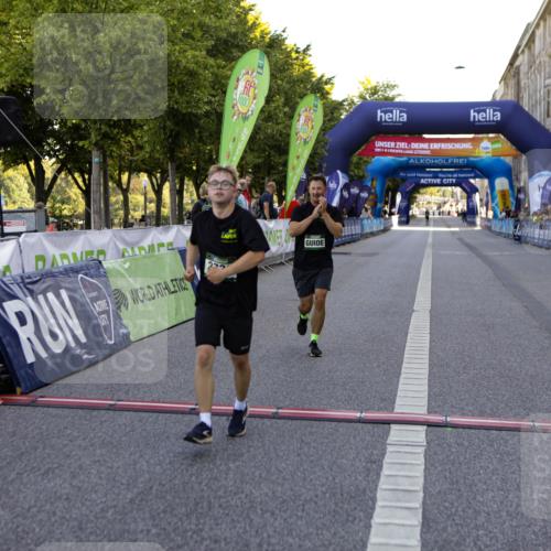 01.09.2024 - BARMER Alsterlauf Kathrin Stürmer Photography http://msf.ph/oto/6973072 01.09.2024 10:32:25 Ziel 2730 meine-sportfotos.de