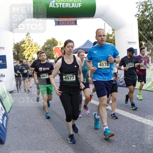 01.09.2024 - BARMER Alsterlauf Kathrin Stürmer Photography http://msf.ph/oto/6976661 01.09.2024 09:13:06 Ziel  meine-sportfotos.de