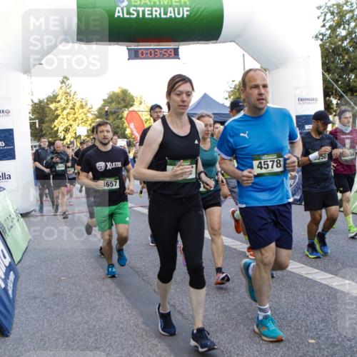 01.09.2024 - BARMER Alsterlauf Kathrin Stürmer Photography http://msf.ph/oto/6976662 01.09.2024 09:13:06 Ziel  meine-sportfotos.de