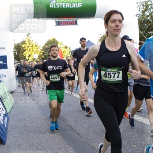 01.09.2024 - BARMER Alsterlauf Kathrin Stürmer Photography http://msf.ph/oto/6976665 01.09.2024 09:13:06 Ziel  meine-sportfotos.de