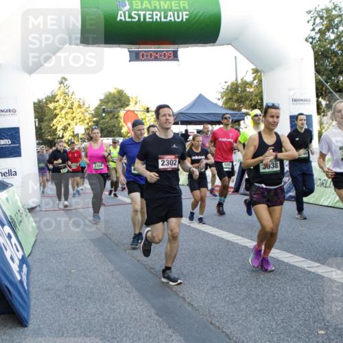 01.09.2024 - BARMER Alsterlauf Kathrin Stürmer Photography http://msf.ph/oto/6976689 01.09.2024 09:13:16 Ziel  meine-sportfotos.de