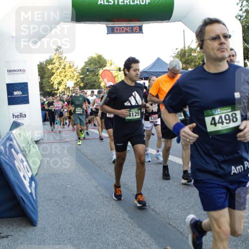 01.09.2024 - BARMER Alsterlauf Kathrin Stürmer Photography http://msf.ph/oto/6976726 01.09.2024 09:13:26 Ziel  meine-sportfotos.de