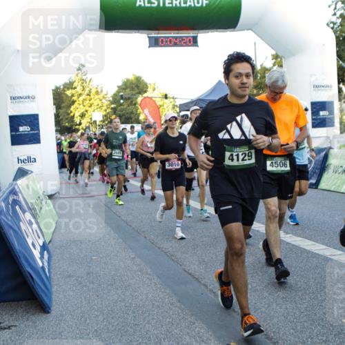 01.09.2024 - BARMER Alsterlauf Kathrin Stürmer Photography http://msf.ph/oto/6976729 01.09.2024 09:13:27 Ziel  meine-sportfotos.de