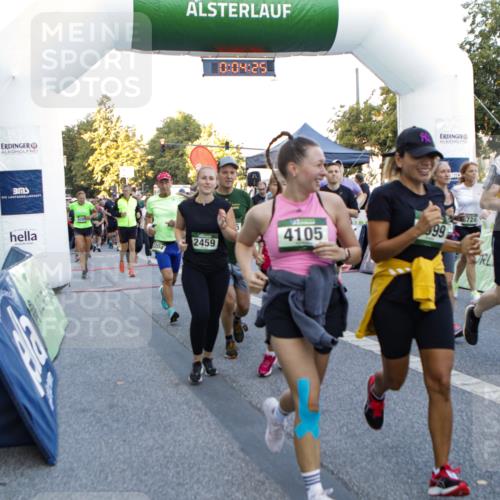 01.09.2024 - BARMER Alsterlauf Kathrin Stürmer Photography http://msf.ph/oto/6976741 01.09.2024 09:13:32 Ziel  meine-sportfotos.de