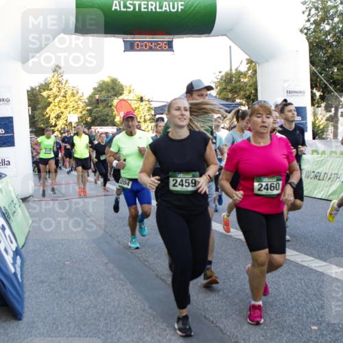 01.09.2024 - BARMER Alsterlauf Kathrin Stürmer Photography http://msf.ph/oto/6976748 01.09.2024 09:13:33 Ziel  meine-sportfotos.de