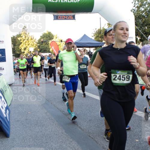 01.09.2024 - BARMER Alsterlauf Kathrin Stürmer Photography http://msf.ph/oto/6976752 01.09.2024 09:13:34 Ziel  meine-sportfotos.de