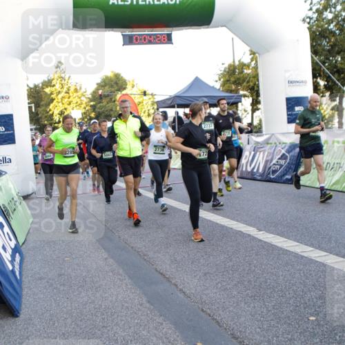 01.09.2024 - BARMER Alsterlauf Kathrin Stürmer Photography http://msf.ph/oto/6976754 01.09.2024 09:13:35 Ziel  meine-sportfotos.de