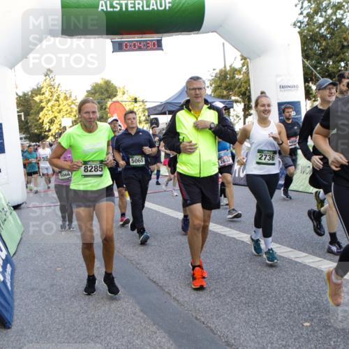 01.09.2024 - BARMER Alsterlauf Kathrin Stürmer Photography http://msf.ph/oto/6976764 01.09.2024 09:13:37 Ziel  meine-sportfotos.de