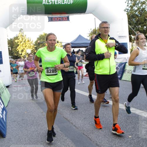 01.09.2024 - BARMER Alsterlauf Kathrin Stürmer Photography http://msf.ph/oto/6976767 01.09.2024 09:13:37 Ziel  meine-sportfotos.de