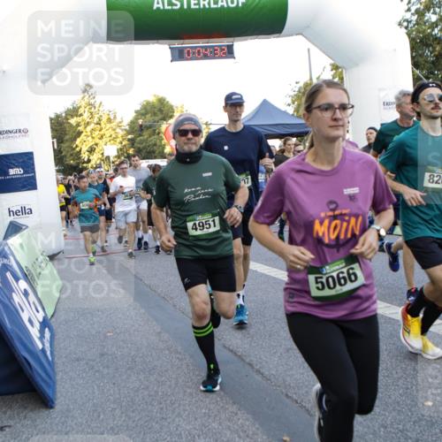01.09.2024 - BARMER Alsterlauf Kathrin Stürmer Photography http://msf.ph/oto/6976768 01.09.2024 09:13:39 Ziel  meine-sportfotos.de