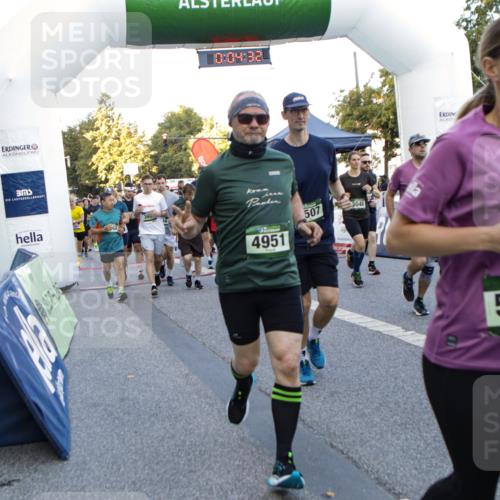 01.09.2024 - BARMER Alsterlauf Kathrin Stürmer Photography http://msf.ph/oto/6976770 01.09.2024 09:13:40 Ziel  meine-sportfotos.de
