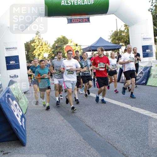 01.09.2024 - BARMER Alsterlauf Kathrin Stürmer Photography http://msf.ph/oto/6976776 01.09.2024 09:13:41 Ziel  meine-sportfotos.de