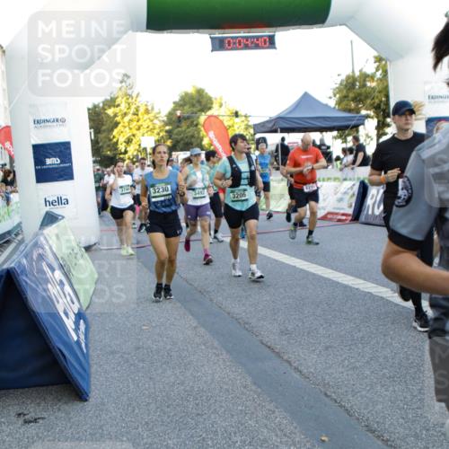 01.09.2024 - BARMER Alsterlauf Kathrin Stürmer Photography http://msf.ph/oto/6976796 01.09.2024 09:13:47 Ziel  meine-sportfotos.de