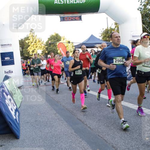 01.09.2024 - BARMER Alsterlauf Kathrin Stürmer Photography http://msf.ph/oto/6976824 01.09.2024 09:13:53 Ziel  meine-sportfotos.de