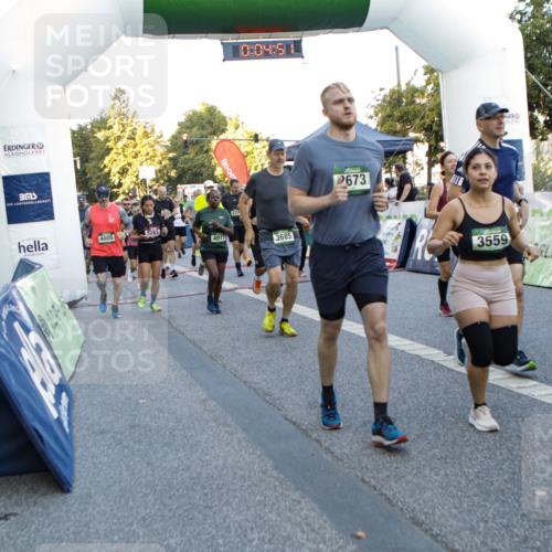 01.09.2024 - BARMER Alsterlauf Kathrin Stürmer Photography http://msf.ph/oto/6976847 01.09.2024 09:13:59 Ziel  meine-sportfotos.de
