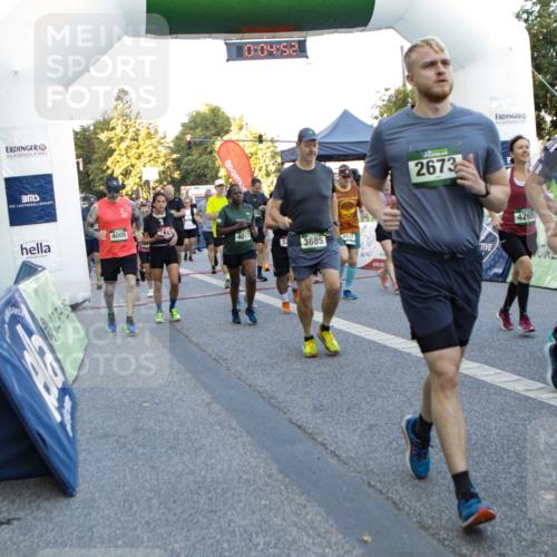01.09.2024 - BARMER Alsterlauf Kathrin Stürmer Photography http://msf.ph/oto/6976850 01.09.2024 09:13:59 Ziel  meine-sportfotos.de
