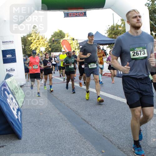 01.09.2024 - BARMER Alsterlauf Kathrin Stürmer Photography http://msf.ph/oto/6976851 01.09.2024 09:13:59 Ziel  meine-sportfotos.de