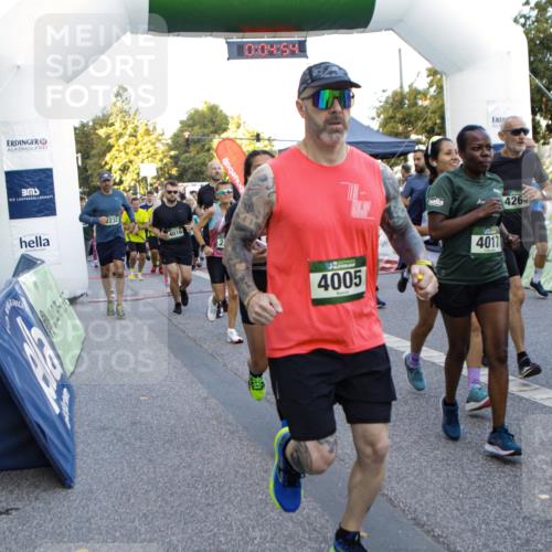 01.09.2024 - BARMER Alsterlauf Kathrin Stürmer Photography http://msf.ph/oto/6976859 01.09.2024 09:14:01 Ziel  meine-sportfotos.de