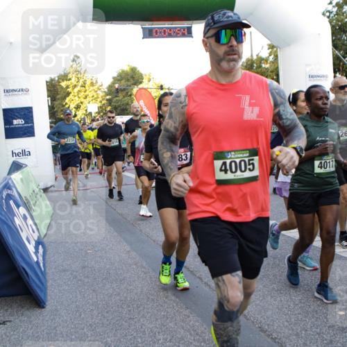 01.09.2024 - BARMER Alsterlauf Kathrin Stürmer Photography http://msf.ph/oto/6976860 01.09.2024 09:14:01 Ziel  meine-sportfotos.de