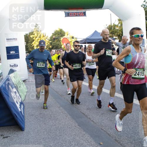 01.09.2024 - BARMER Alsterlauf Kathrin Stürmer Photography http://msf.ph/oto/6976873 01.09.2024 09:14:03 Ziel  meine-sportfotos.de
