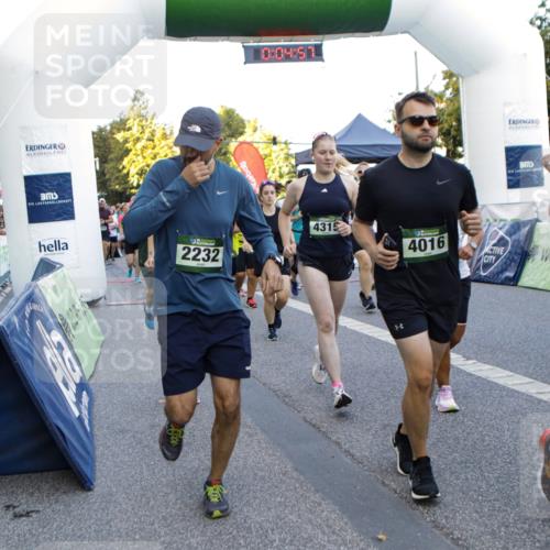 01.09.2024 - BARMER Alsterlauf Kathrin Stürmer Photography http://msf.ph/oto/6976879 01.09.2024 09:14:04 Ziel  meine-sportfotos.de