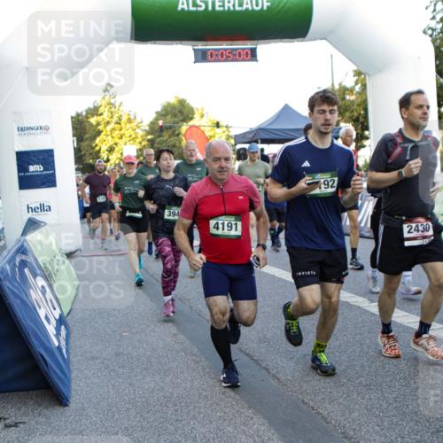 01.09.2024 - BARMER Alsterlauf Kathrin Stürmer Photography http://msf.ph/oto/6976892 01.09.2024 09:14:07 Ziel  meine-sportfotos.de