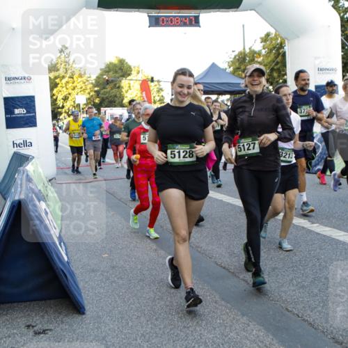 01.09.2024 - BARMER Alsterlauf Kathrin Stürmer Photography http://msf.ph/oto/6976944 01.09.2024 09:08:46 Ziel  meine-sportfotos.de