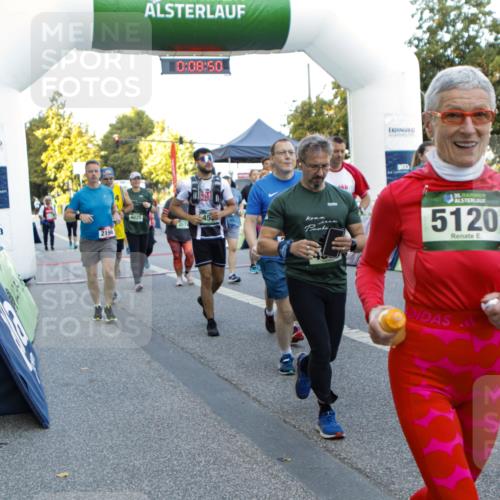 01.09.2024 - BARMER Alsterlauf Kathrin Stürmer Photography http://msf.ph/oto/6976962 01.09.2024 09:08:48 Ziel  meine-sportfotos.de