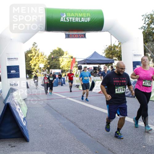 01.09.2024 - BARMER Alsterlauf Kathrin Stürmer Photography http://msf.ph/oto/6976968 01.09.2024 09:08:53 Ziel  meine-sportfotos.de