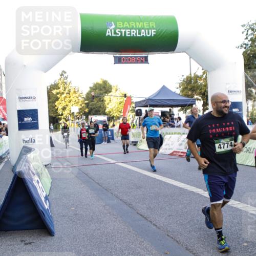 01.09.2024 - BARMER Alsterlauf Kathrin Stürmer Photography http://msf.ph/oto/6976969 01.09.2024 09:08:53 Ziel  meine-sportfotos.de