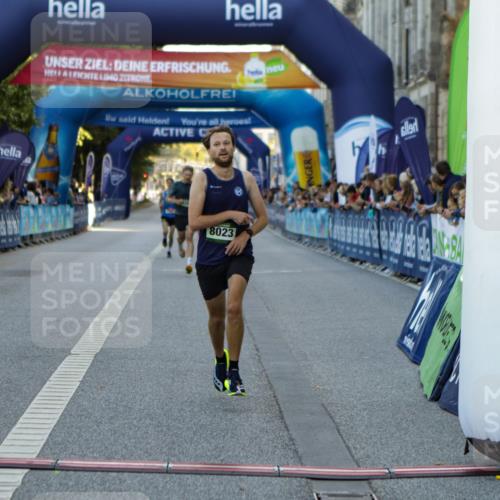 01.09.2024 - BARMER Alsterlauf Kathrin Stürmer Photography http://msf.ph/oto/6977082 01.09.2024 09:36:14 Ziel 2527, 3729, 8023, 8382 meine-sportfotos.de
