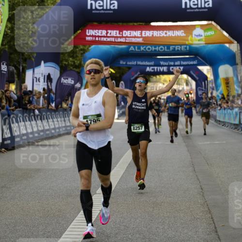 01.09.2024 - BARMER Alsterlauf Kathrin Stürmer Photography http://msf.ph/oto/6977224 01.09.2024 09:40:10 Ziel 2283, 2462, 3126, 3469, 4156, 4270, 4659, 4795, 5255, 8257, 8368 meine-sportfotos.de