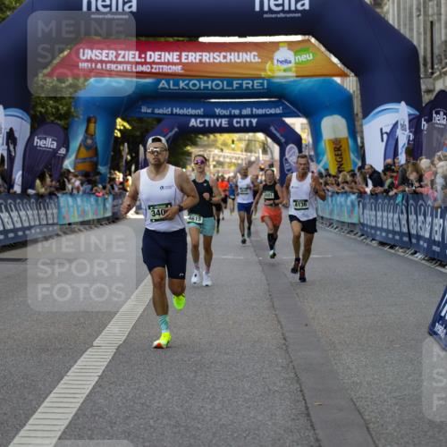 01.09.2024 - BARMER Alsterlauf Kathrin Stürmer Photography http://msf.ph/oto/6977279 01.09.2024 09:41:27 Ziel 3400, 3802, 3881, 4136, 4529, 4615, 4845, 8376 meine-sportfotos.de