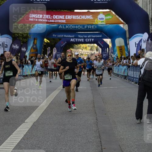 01.09.2024 - BARMER Alsterlauf Kathrin Stürmer Photography http://msf.ph/oto/6977695 01.09.2024 09:48:58 Ziel 2207, 2504, 2613, 3446, 3473, 3560, 3629, 3640, 3810, 4119, 4595, 4848, 4861, 5015, 5168, 8169, 8176, 8205, 8228 meine-sportfotos.de