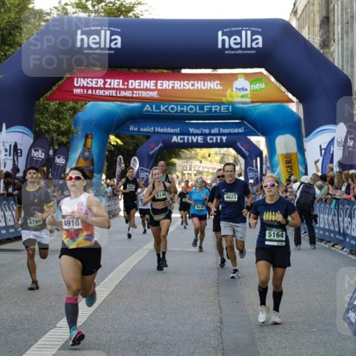 01.09.2024 - BARMER Alsterlauf Kathrin Stürmer Photography http://msf.ph/oto/6977736 01.09.2024 09:50:27 Ziel 2411, 2987, 3280, 3813, 4002, 4035, 4067, 4289, 4546, 4623, 4784, 4862, 4882, 4910, 5140, 5164, 5295, 8154 meine-sportfotos.de