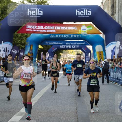 01.09.2024 - BARMER Alsterlauf Kathrin Stürmer Photography http://msf.ph/oto/6977738 01.09.2024 09:50:27 Ziel 2411, 2987, 3280, 3813, 4002, 4035, 4067, 4289, 4546, 4623, 4784, 4862, 4882, 4910, 5140, 5164, 5295, 8154 meine-sportfotos.de