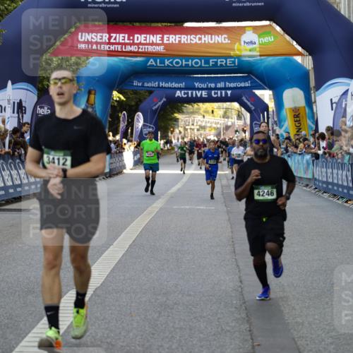 01.09.2024 - BARMER Alsterlauf Kathrin Stürmer Photography http://msf.ph/oto/6977784 01.09.2024 09:51:44 Ziel 2306, 2579, 2717, 3392, 3412, 4246, 4375, 4872, 4958, 5087, 5139 meine-sportfotos.de