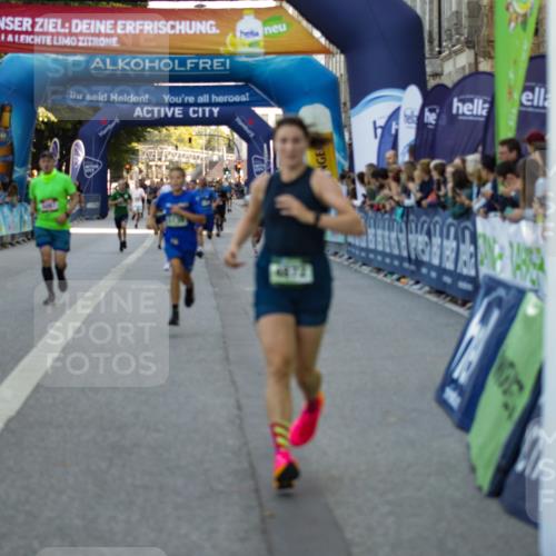 01.09.2024 - BARMER Alsterlauf Kathrin Stürmer Photography http://msf.ph/oto/6977788 01.09.2024 09:51:48 Ziel 2306, 2717, 3112, 3133, 3392, 3605, 4246, 4375, 4872, 4958, 5087, 5139 meine-sportfotos.de