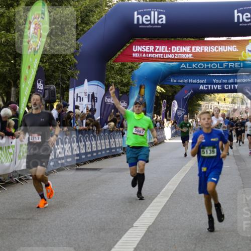 01.09.2024 - BARMER Alsterlauf Kathrin Stürmer Photography http://msf.ph/oto/6977789 01.09.2024 09:51:50 Ziel 2306, 2717, 3112, 3133, 3392, 3605, 4375, 4872, 4958, 5087, 5139, 5277 meine-sportfotos.de