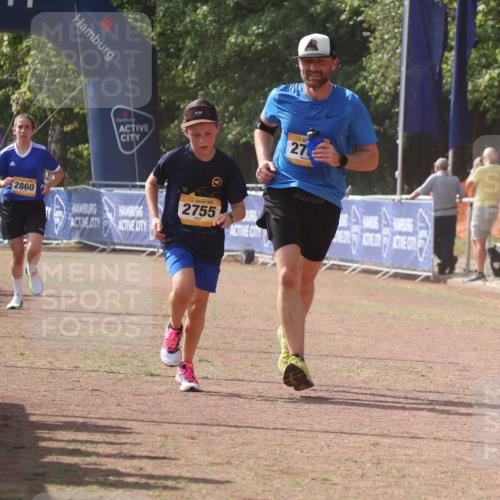 08.09.2024 - Airport Race Strokosch-Dieckow http://msf.ph/oto/6978512 08.09.2024 12:11:05 Ziel 2584, 2619, 2755, 2756, 2860 meine-sportfotos.de