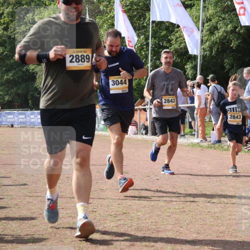 08.09.2024 - Airport Race Strokosch-Dieckow http://msf.ph/oto/6978871 08.09.2024 12:11:59 Ziel 2842, 2843, 2889, 3044 meine-sportfotos.de